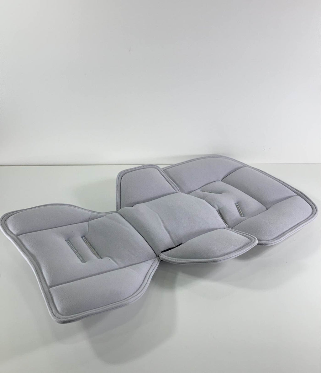 Nuna Pipa Series Infant Insert, GOTS Certified Organic Cotton