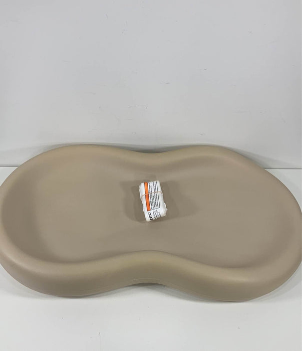 Shop Keekaroo Peanut Changing Pad, Vanilla at GoodBuy Gear