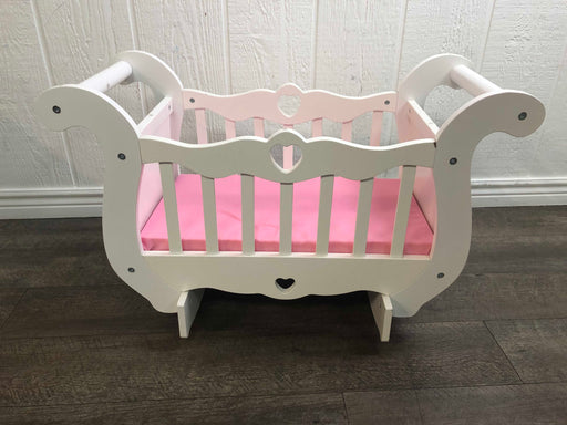 used Melissa & Doug Wooden Doll Crib With Bedding