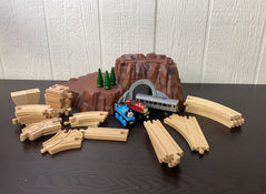 used BUNDLE Trains And Tracks, Thomas & Friends