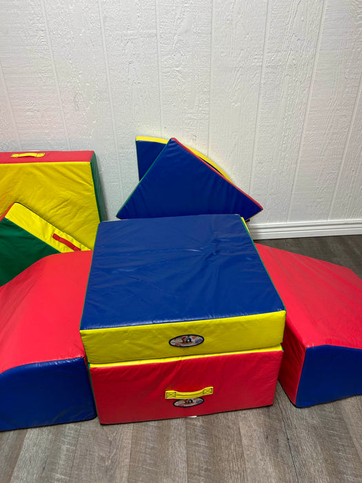 secondhand Foamnasium Foam Blocks