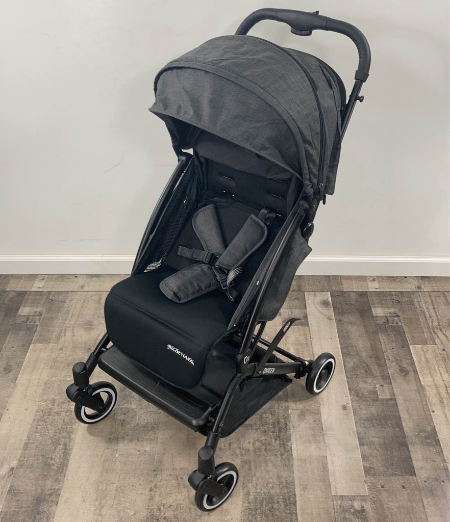 Guzzie And Guss Oxygen Stroller, Raven, 2019