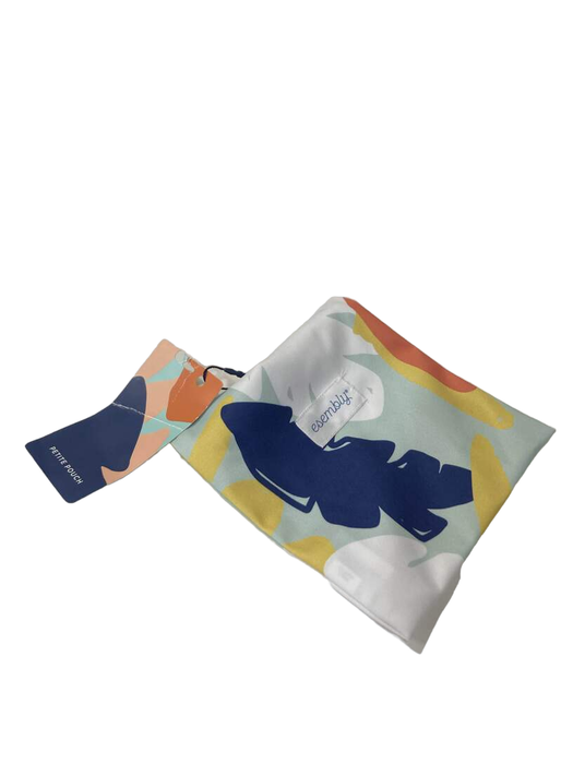 Shop Esembly Petite Pouch at GoodBuy Gear