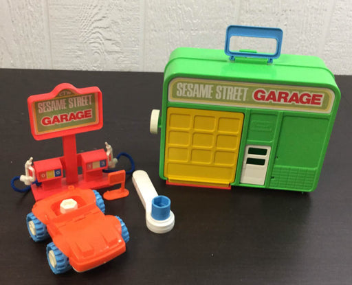 used CBS Toys Seasame Street Garage