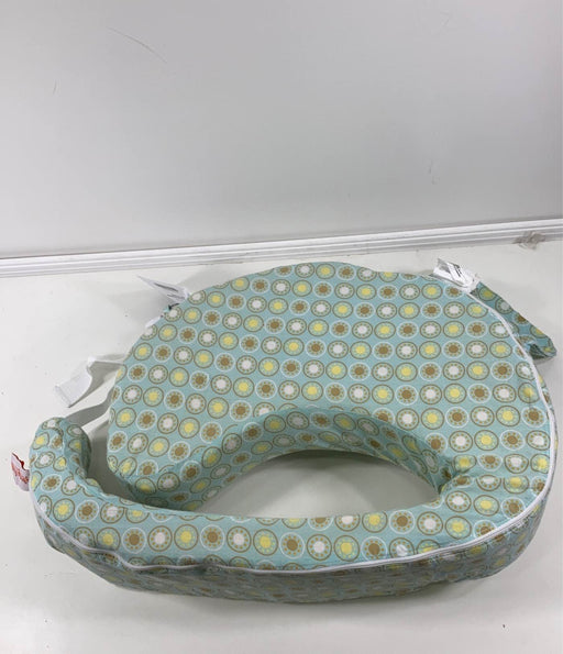 secondhand My Brest Friend Nursing Pillow