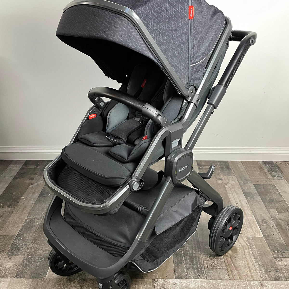 Diono Quantum 2 Stroller with Premium Seat, 2018, Black Cube