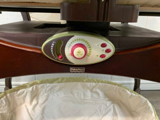 Fisher price zen collection gliding bassinet hotsell