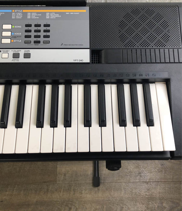 used Yamaha Keyboard YPT240