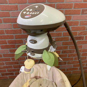 Fisher price snugabear cradle and outlet swing