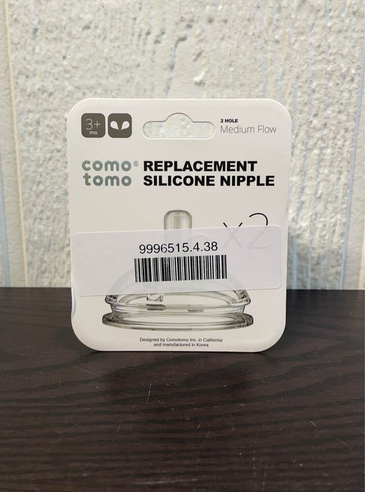 Shop Comotomo Replacement Nipple Set, Medium flow, 2pk at GoodBuy Gear
