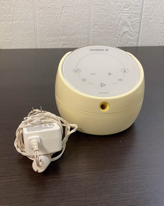 Shop Medela Sonata Breast Pump at GoodBuy Gear