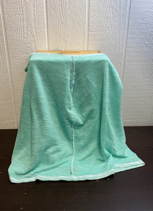 secondhand Kindred Bravely Nursing Cover