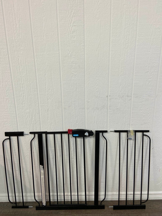 used Regalo Easy Step Extra Wide Gate, 49-in