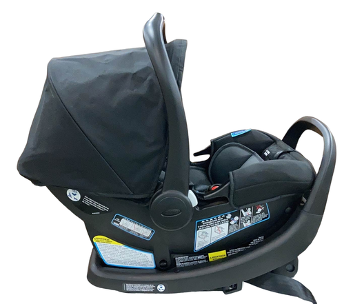 secondhand Graco SnugRide SnugFit 35 Infant Car Seat, Gotham