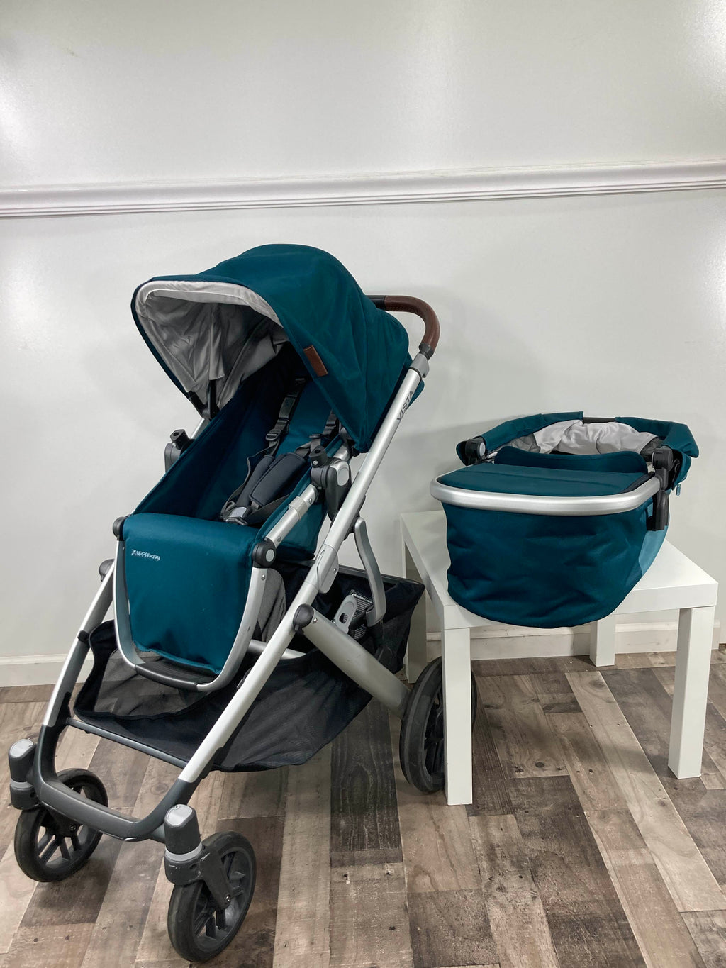 UPPAbaby VISTA V2 Stroller, 2020, Finn (Deep Sea)