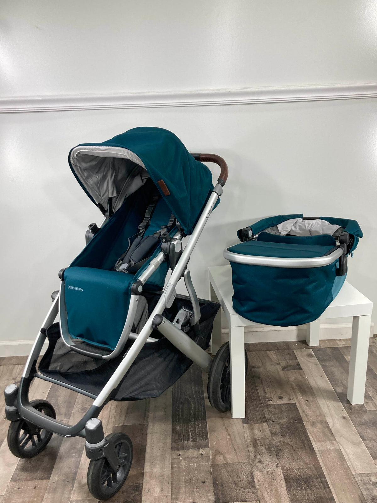 uppababy vista v2 finn deep sea UPPAbaby VISTA V2 Stroller, 2020, Finn (Deep Sea)
