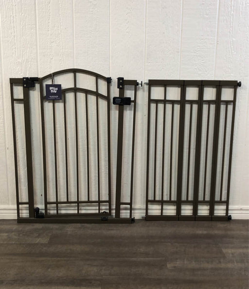 secondhand HomeSafe By Summer Infant Wood and Metal Pressure Mounted Gate