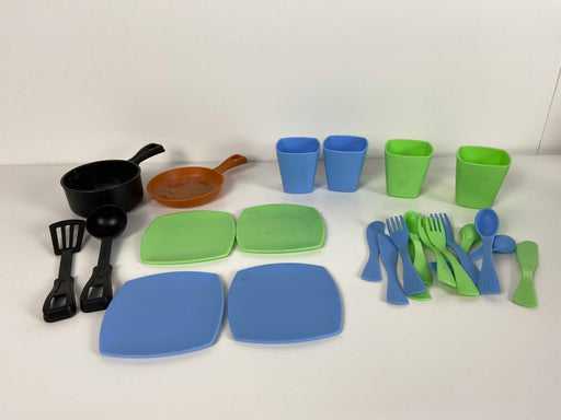 Shop BUNDLE Play Kitchen Supplies, Little Tikes at GoodBuy Gear