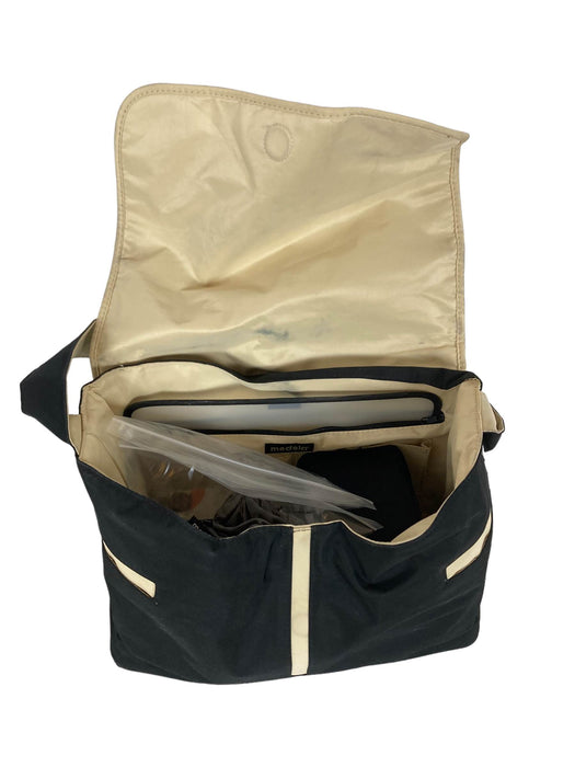 Shop Medela Pump In Style Advanced Breast Pump with Metro Bag at GoodBuy Gear