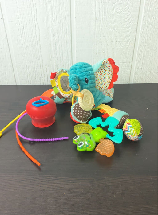 used BUNDLE Grasping Toys