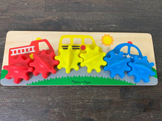 used Melissa & Doug Gear Puzzle