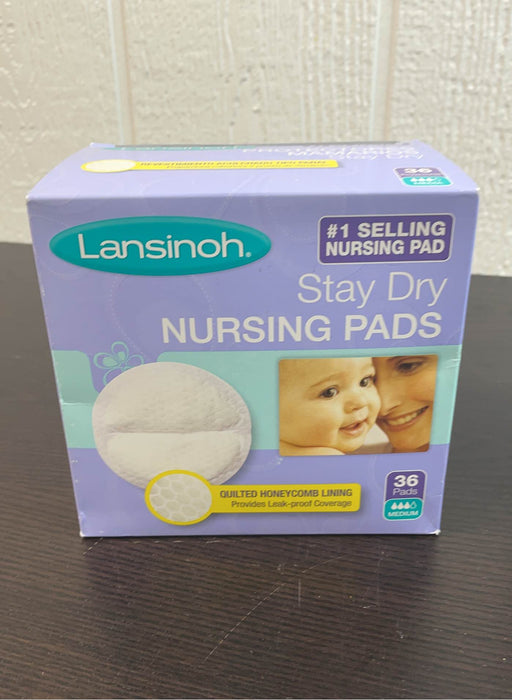 Shop Lansinoh Stay Dry Disposable Nursing Pads at GoodBuy Gear