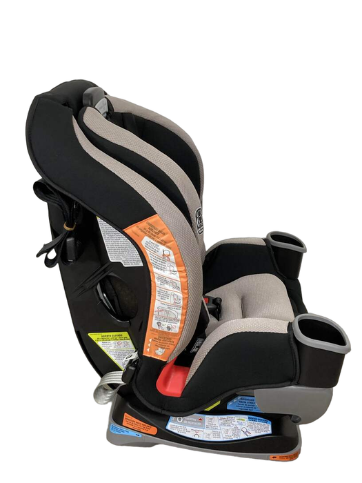 secondhand Graco Extend2Fit 3-in-1 Convertible Car Seat, 2021, Stocklyn