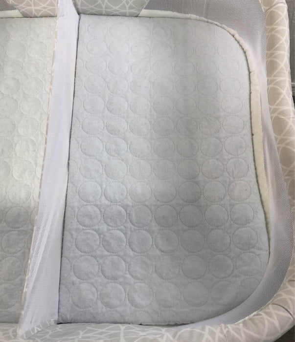 Shop Halo BassiNest Twin Sleeper at GoodBuy Gear