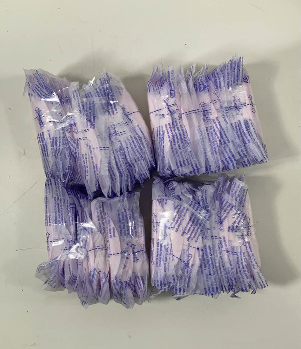 Shop Lansinoh Stay Dry Disposable Nursing Pads at GoodBuy Gear