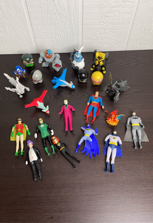 used BUNDLE Super Hero Action Figures