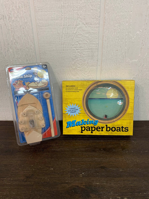 used BUNDLE Boat Toys