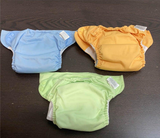 used BUNDLE bumGenius Diapers