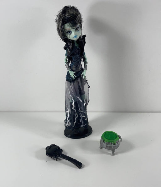 used Monster High Ghouls Rule Frankie Stein Doll