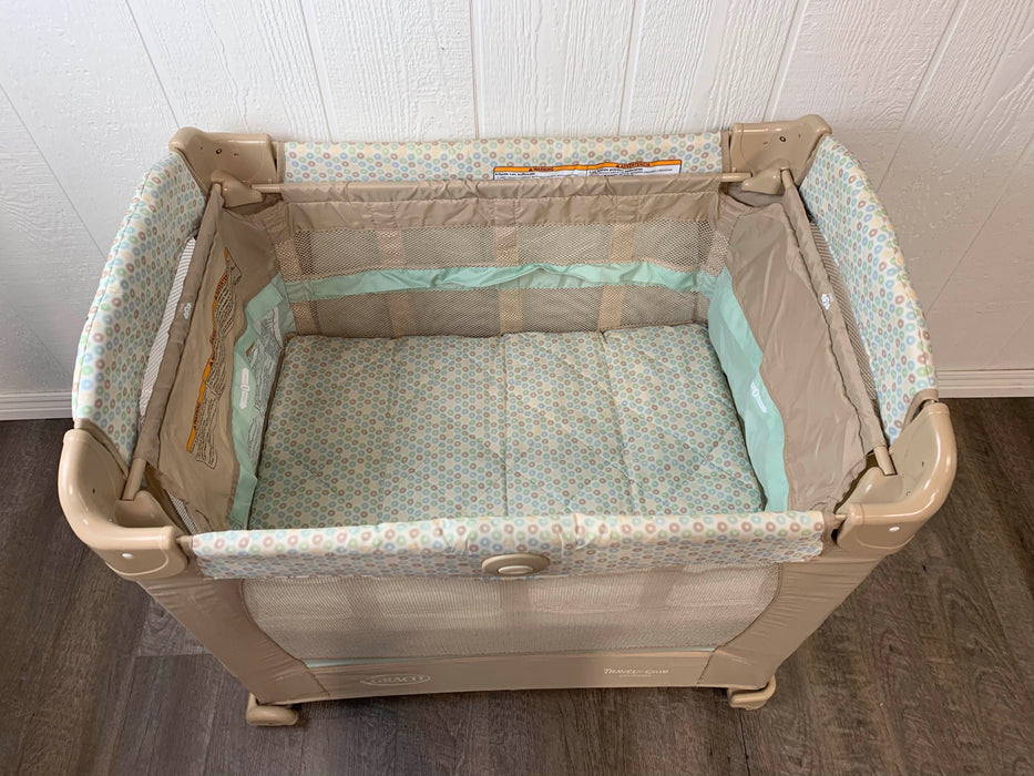 secondhand Graco Travel Lite Crib With Stages