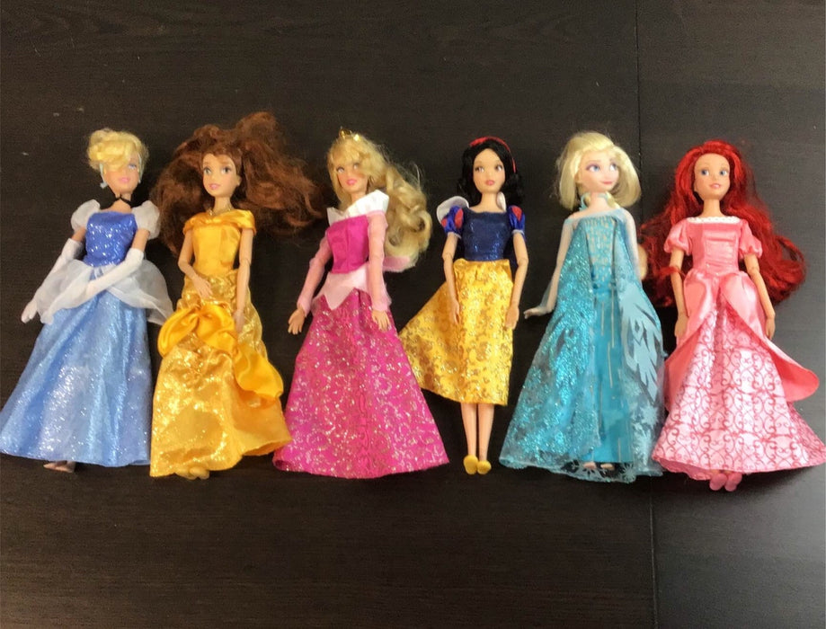 used BUNDLE Barbies, Disney