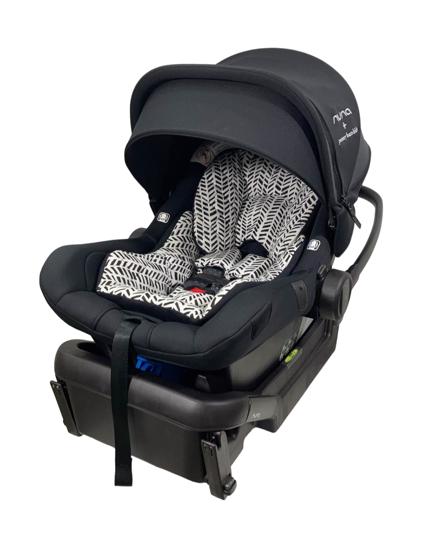 Nuna Pipa Lite LX Infant Car Seat Broken Arrow Caviar 2022