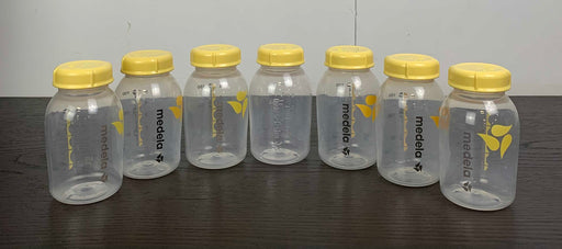 used BUNDLE Medela Bottles