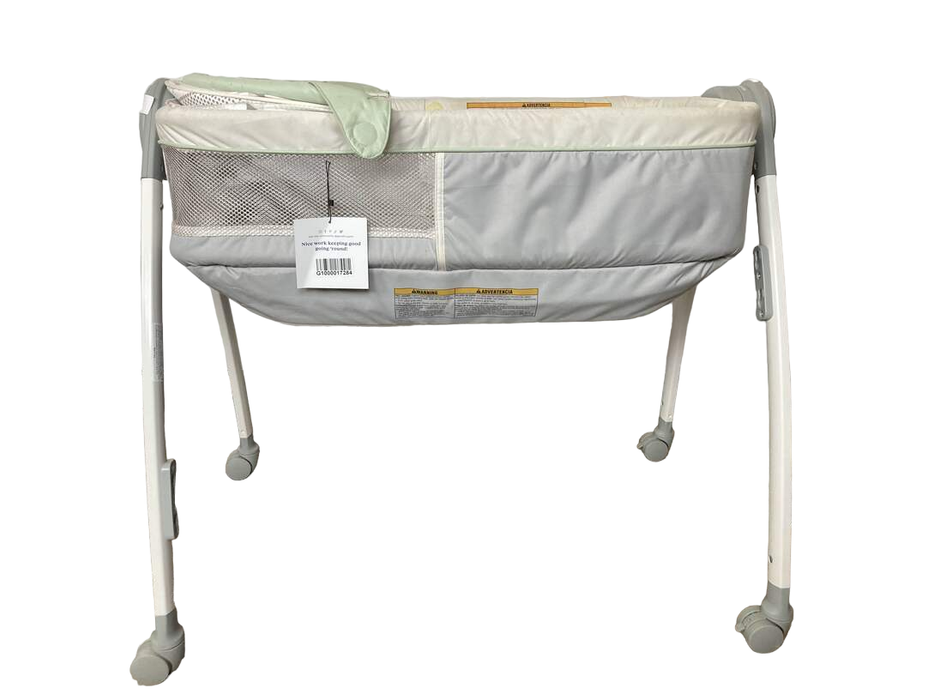 secondhand Graco Dream Suite Bassinet