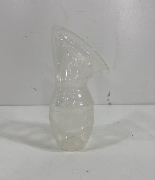 Shop Haakaa Manual Breast Pump at GoodBuy Gear