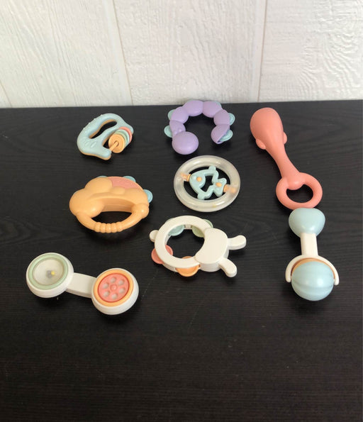 used BUNDLE Grasping Toys