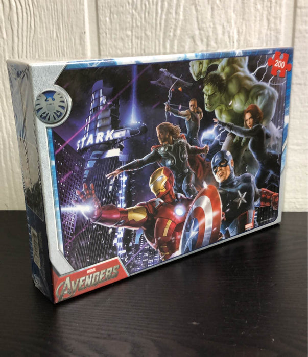 used Marvel Avengers 200 Piece Puzzle