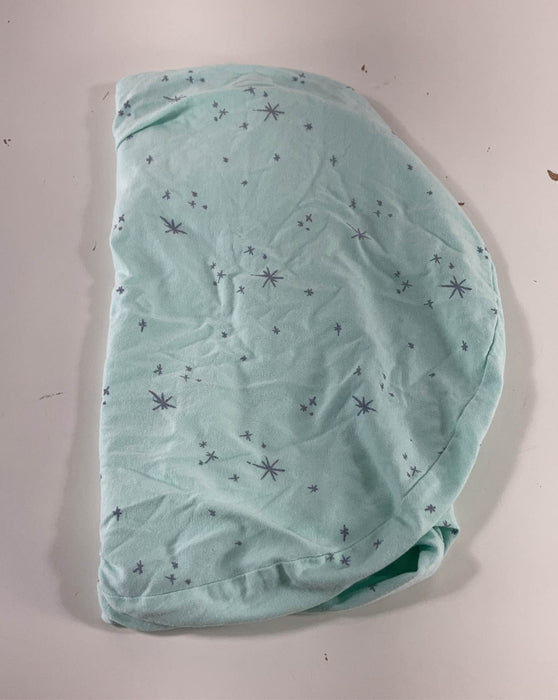 Shop Happiest Baby SNOO Fitted Sheet, Teal Galaxy at GoodBuy Gear