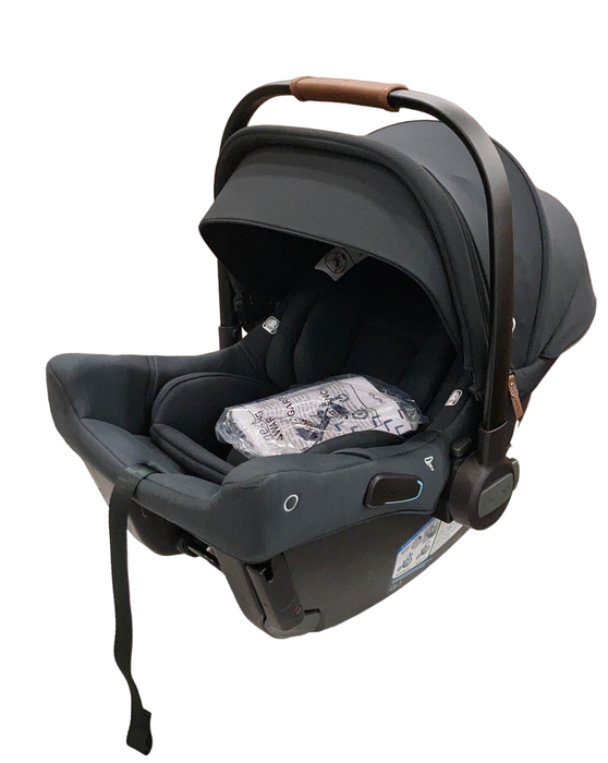 secondhand Nuna Triv Next + Pipa Urbn Travel System, Caviar, 2023