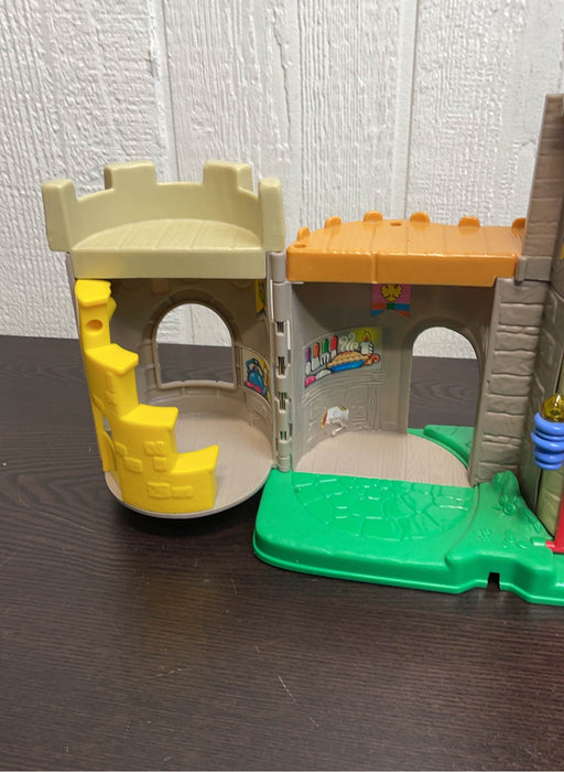secondhand Fisher Price Little People Lil Kingdom