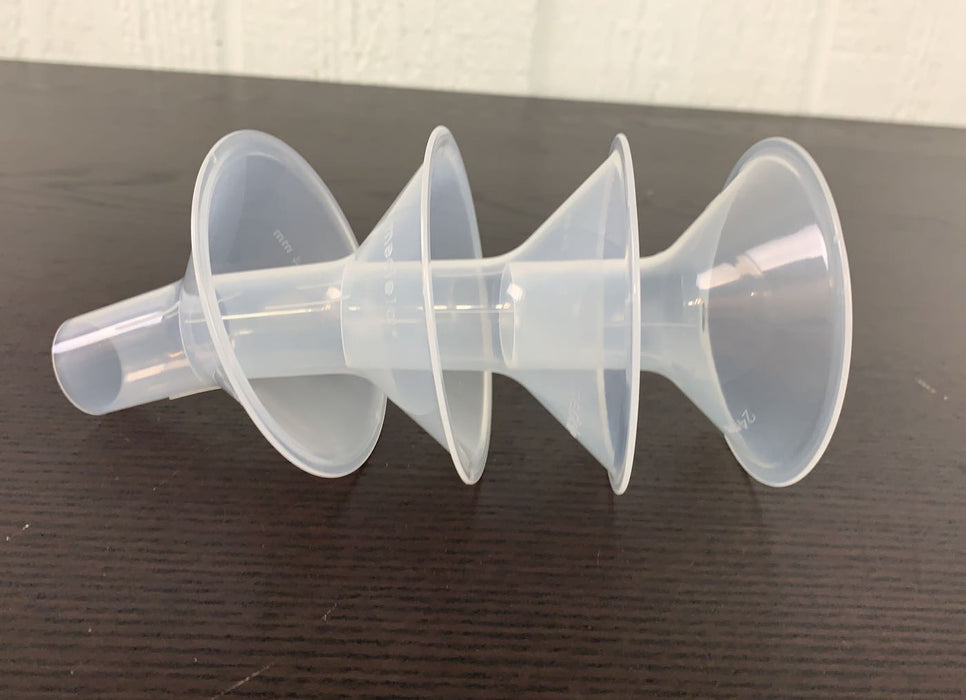 Shop BUNDLE Medela Accessories, for Sonata Pumps at GoodBuy Gear