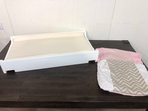 secondhand Bloom Universal Change Tray With Mat