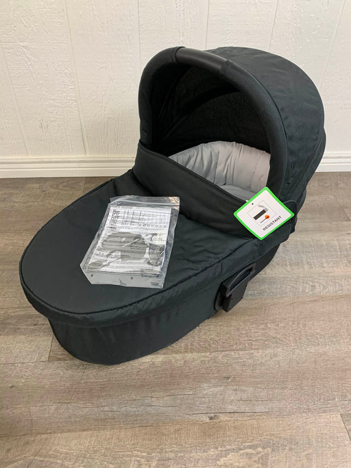 used Mamas & Papas Sola2 Bassinet