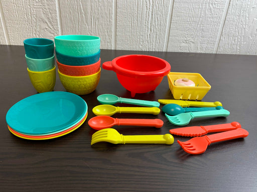 used BUNDLE Play Dishes