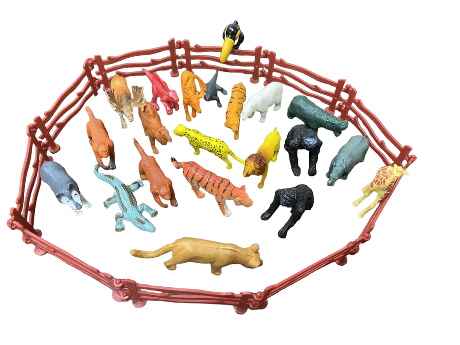 secondhand BUNDLE Plastic Animals