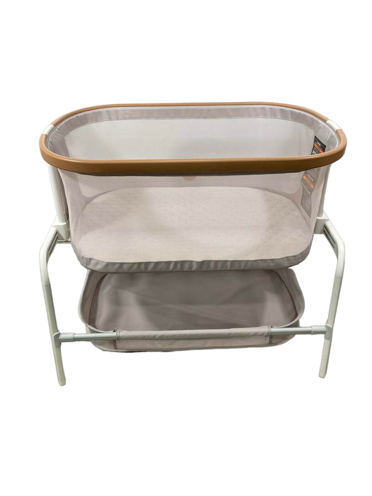 Shop Maxi-Cosi Iora Bedside Bassinet, Horizon Sand at GoodBuy Gear